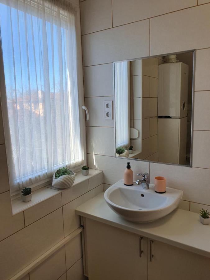 Bella Apartman Сегед Екстер'єр фото