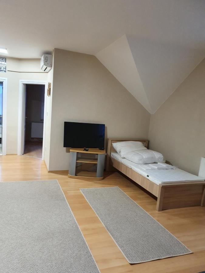 Bella Apartman Сегед Екстер'єр фото