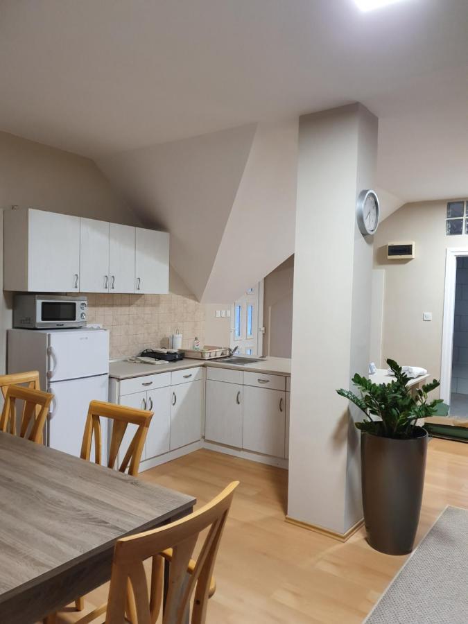 Bella Apartman Сегед Екстер'єр фото