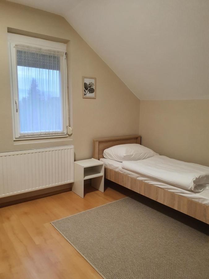 Bella Apartman Сегед Екстер'єр фото