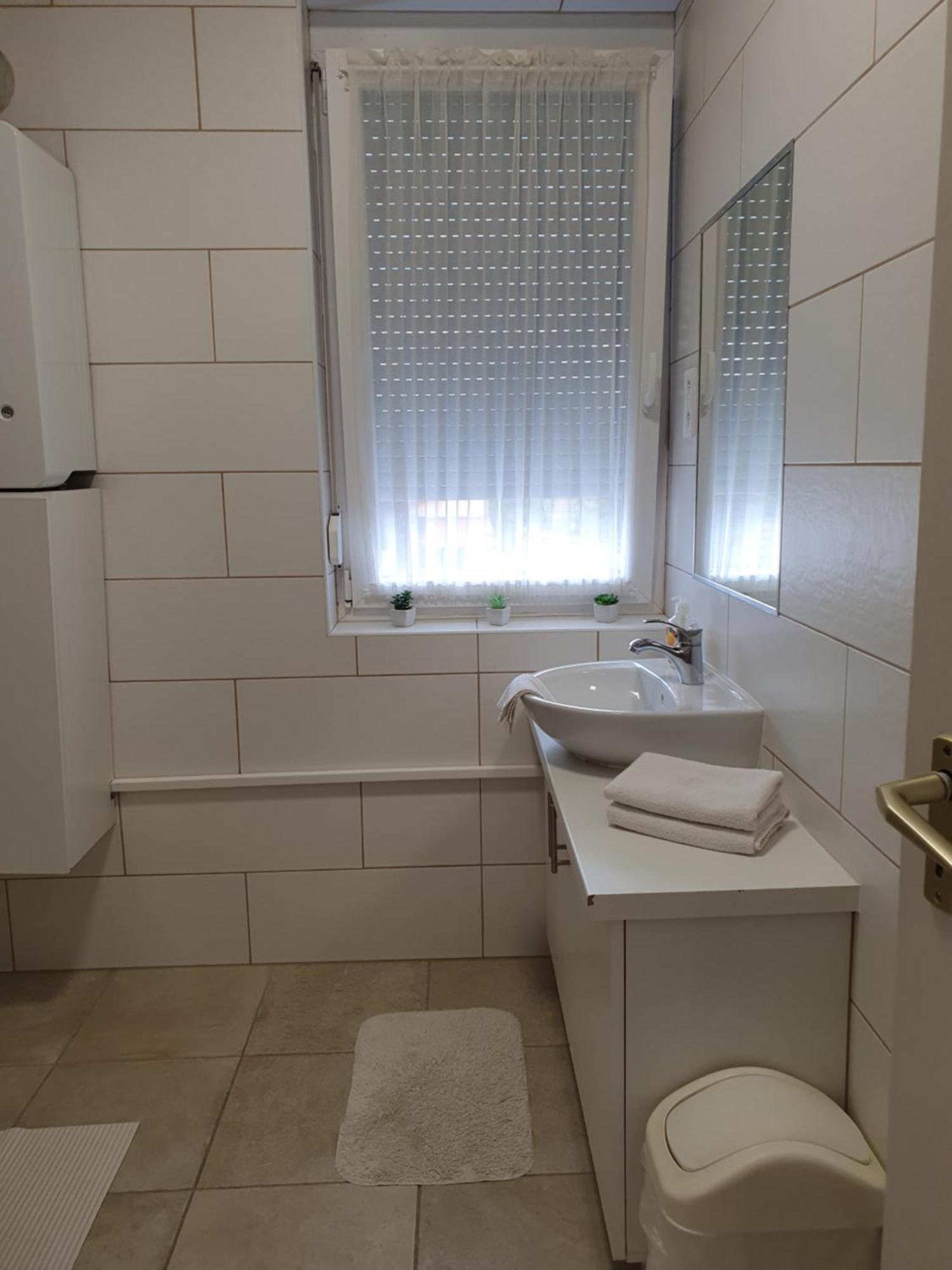 Bella Apartman Сегед Екстер'єр фото